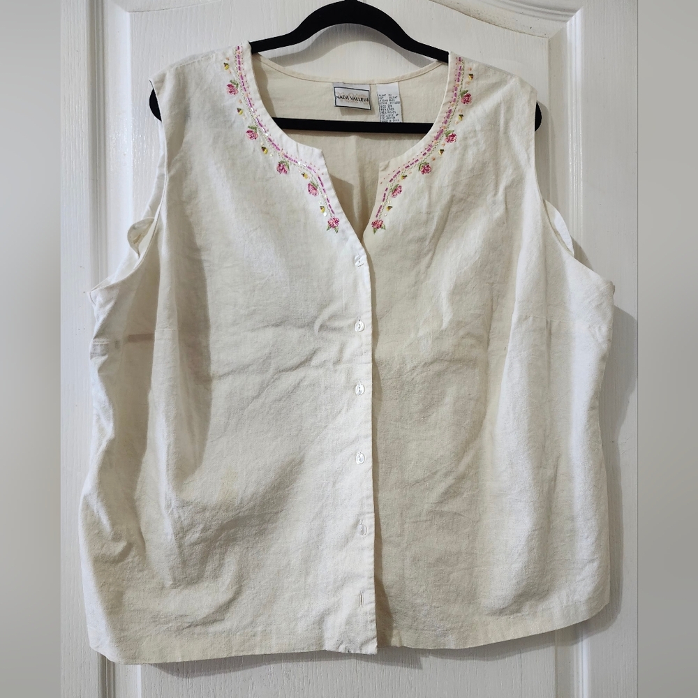 Napa Valley Embroidered Linen Blend Top - Cream Color.